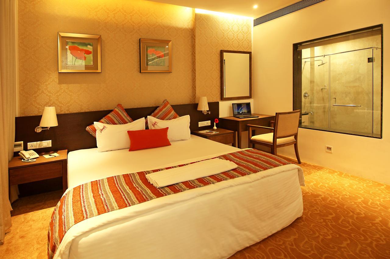 Hotel Preeti Executive Satara Ngoại thất bức ảnh